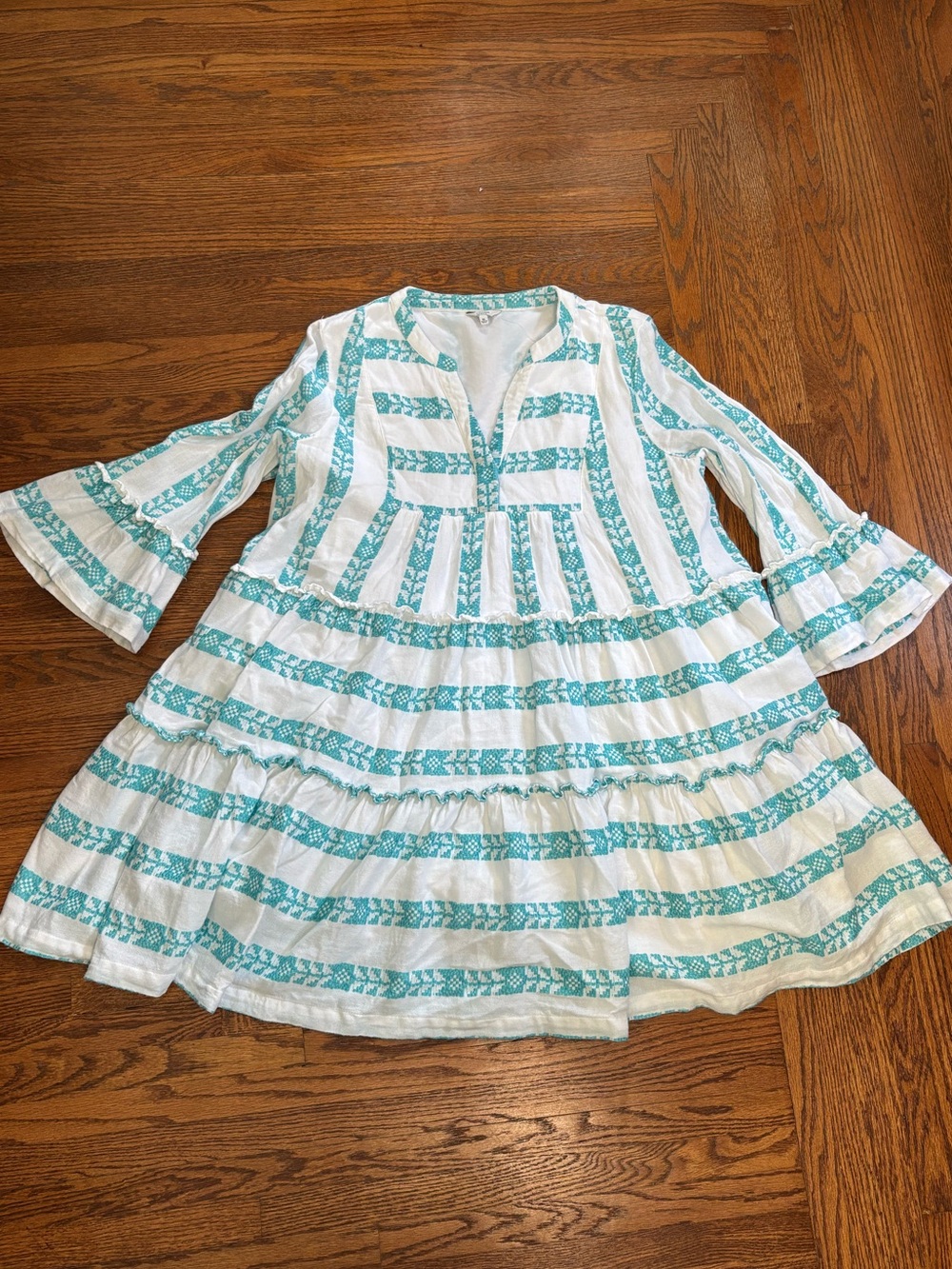 crown & ivy White Long Sleeve Dress with Pockets - Size XL
